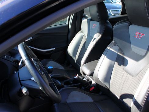 Used 2013 Ford Focus ST image 13