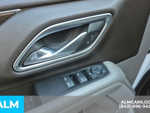 Used 2021 GMC Yukon SLE image 11