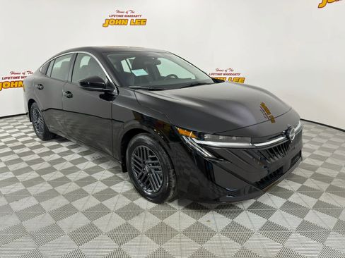 New 2026 Nissan Sentra SV w/ Floor Mat Package image 9