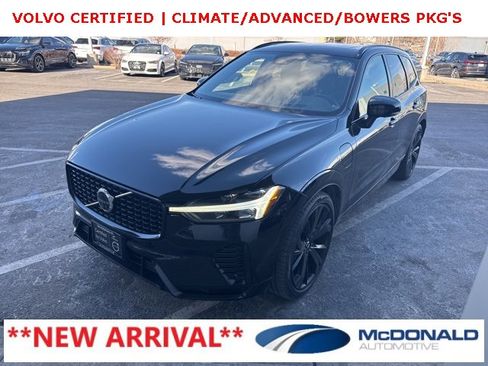 Used 2022 Volvo XC60 T8 R-Design w/ Advanced Package image 1
