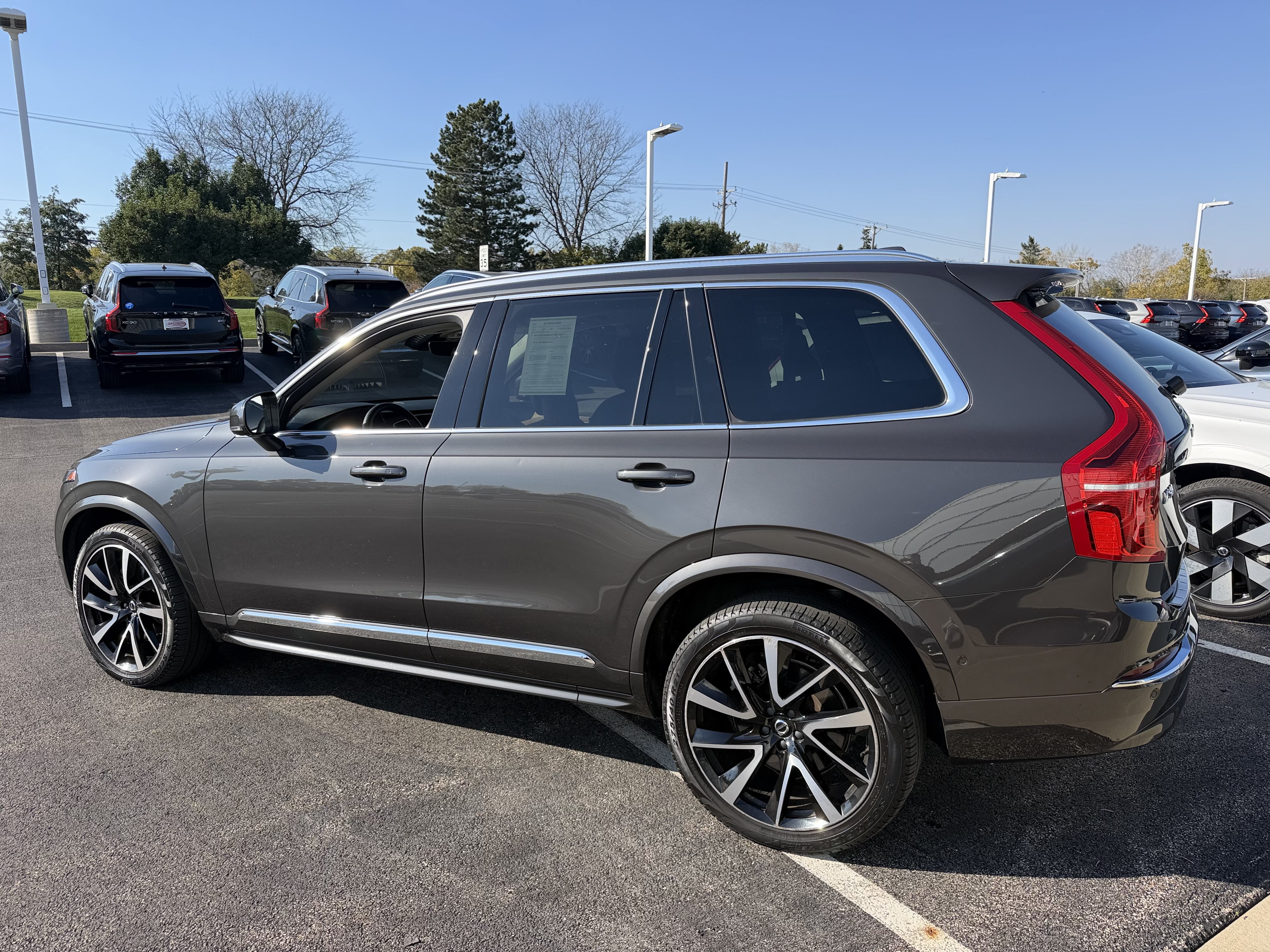 Used 2024 Volvo XC90 B6 Plus w/ Protection Package Premier AWD/4WD image 5