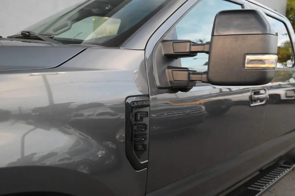 Used 2019 Ford F350 Lariat w/ Lariat Ultimate Package AWD/4WD image 11