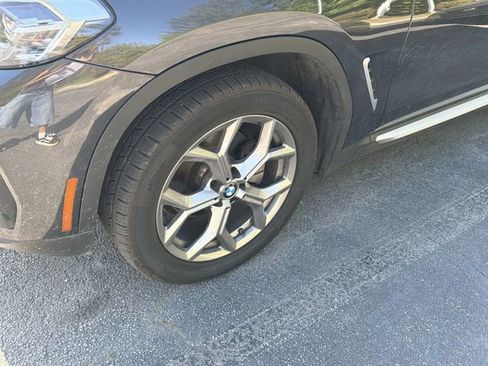 Used 2024 BMW X3 xDrive30i image 4