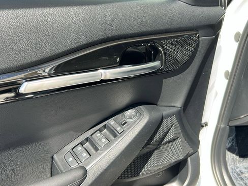 New 2026 Kia Seltos EX w/ EX Sunroof Package image 18