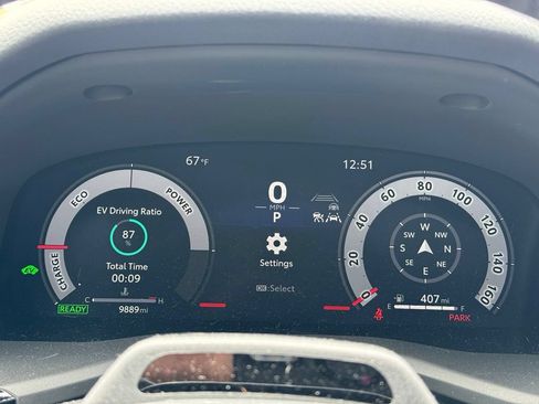 Certified 2025 Toyota Camry XSE w/ Premium Plus Package AWD/4WD image 10
