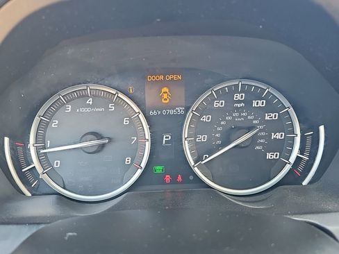 Used 2015 Acura TLX image 19