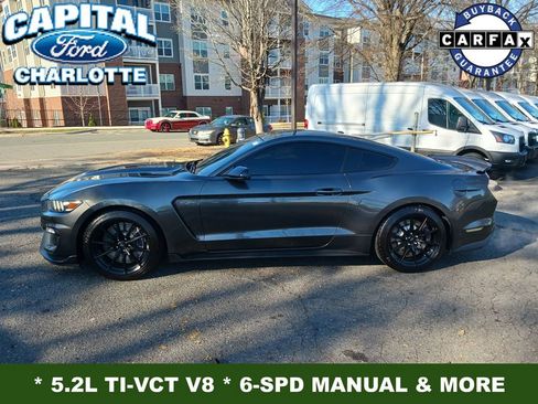 Used 2017 Ford Mustang Shelby GT350 image 2