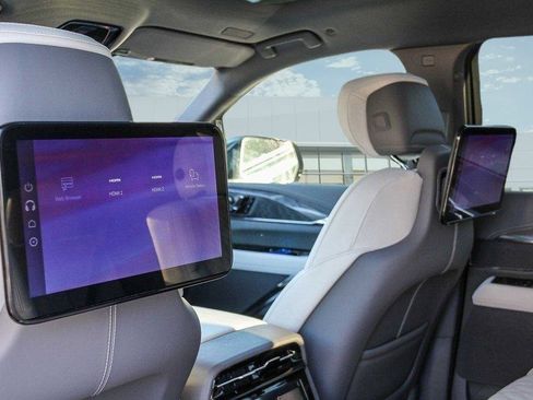 New 2026 Cadillac Escalade IQ Luxury 1 image 11