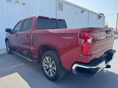 Used 2019 Chevrolet Silverado 1500 LT w/ Texas Edition image 9