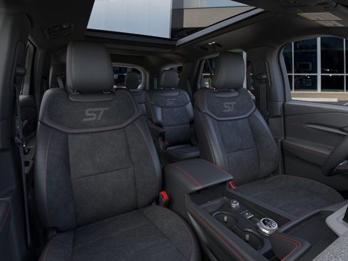 Used 2026 Ford Explorer ST w/ Sun And Sound Package image 18