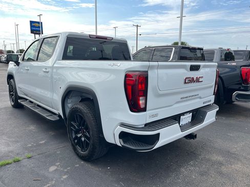 Used 2024 GMC Sierra 1500 Elevation AWD/4WD image 4