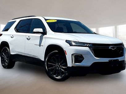 Used 2023 Chevrolet Traverse RS
