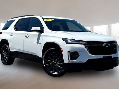 Used 2023 Chevrolet Traverse RS AWD/4WD image 1