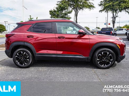 Used 2021 Chevrolet TrailBlazer LT w/ Convenience Package image 11