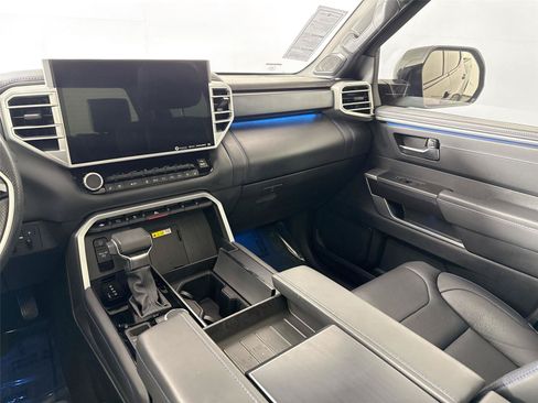 Used 2023 Toyota Tundra Platinum AWD/4WD image 34