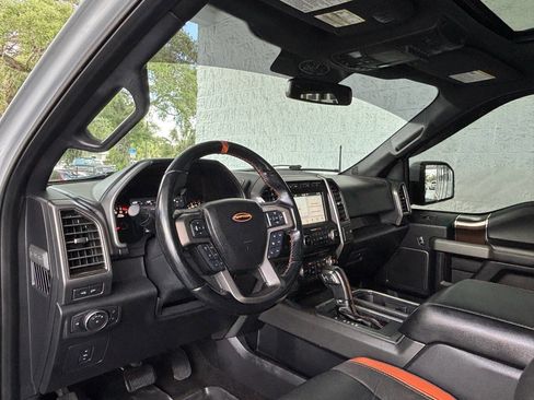 Used 2017 Ford F150 Raptor w/ Equipment Group 802A Luxury AWD/4WD image 16