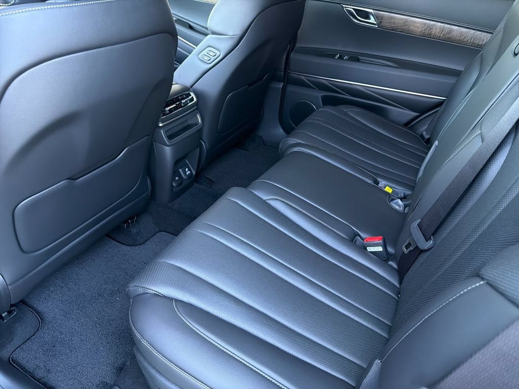 New 2026 Genesis GV80 2.5T Select AWD/4WD image 12