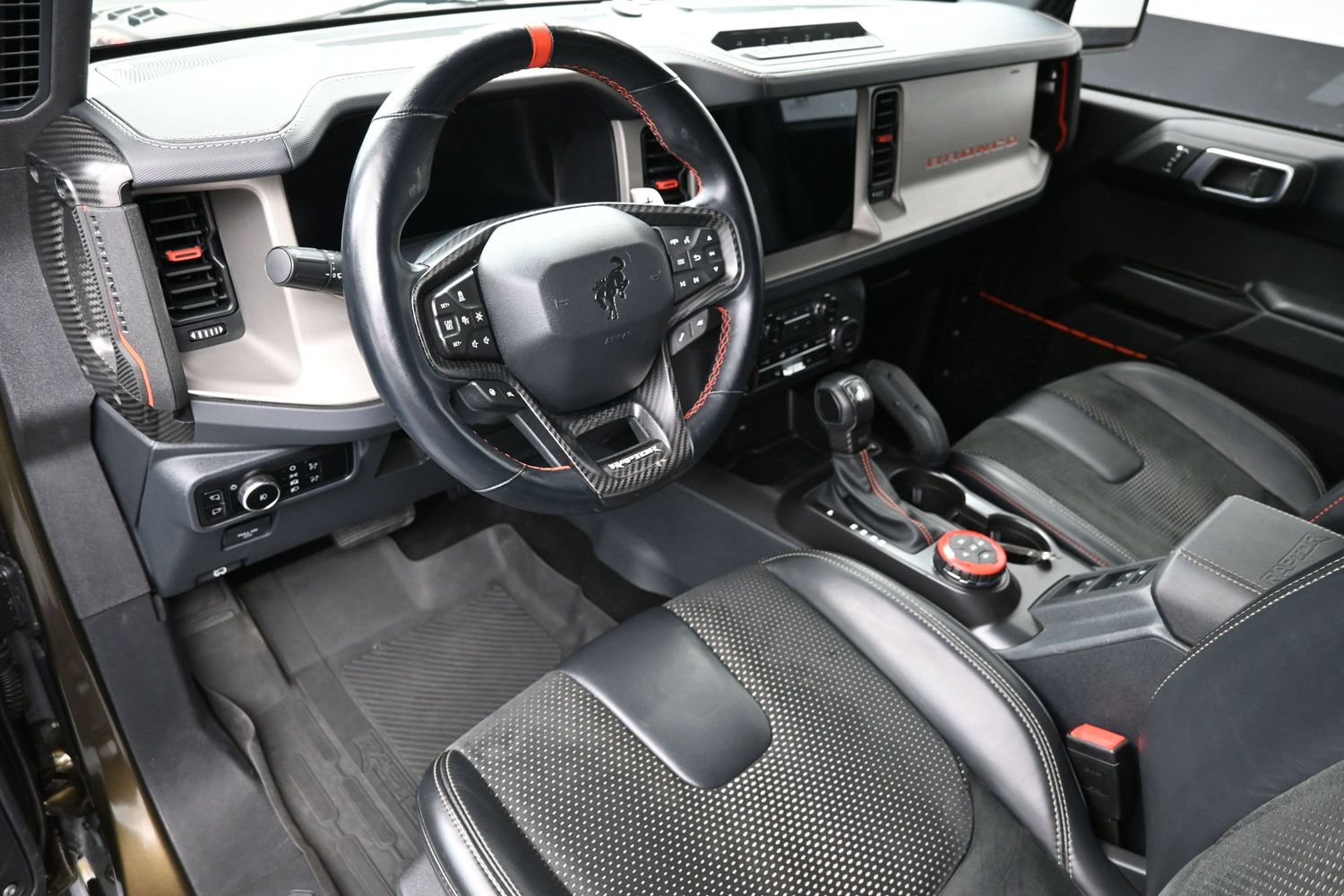 Used 2024 Ford Bronco Raptor w/ Interior Carbon Fiber Pack 6 AWD/4WD image 22