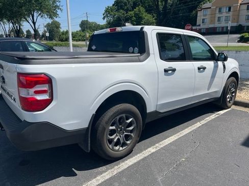 Used 2025 Ford Maverick XLT w/ Equipment Group 302A AWD/4WD image 3