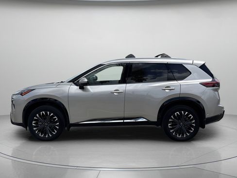 Used 2022 Nissan Rogue Platinum w/ Head-Up Display Package AWD/4WD image 5