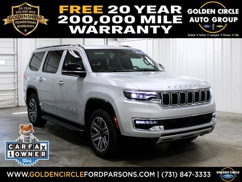 Used 2025 Jeep Wagoneer Series II w/ 8-Passenger Seating Package AWD/4WD image 1