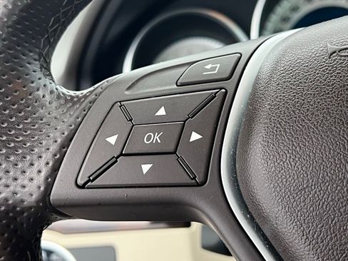 Used 2014 Mercedes-Benz E 350 Cabriolet image 27