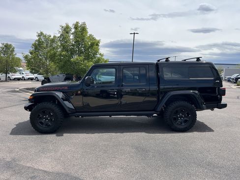 Used 2021 Jeep Gladiator Mojave AWD/4WD image 4