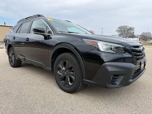 Used 2021 Subaru Outback Onyx Edition XT image 3