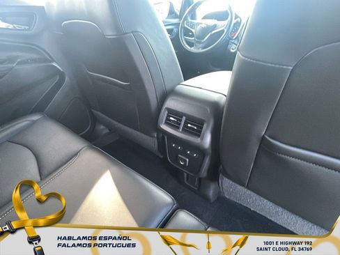 Used 2020 Chevrolet Equinox Premier image 29