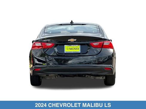 Used 2024 Chevrolet Malibu LS FWD image 6