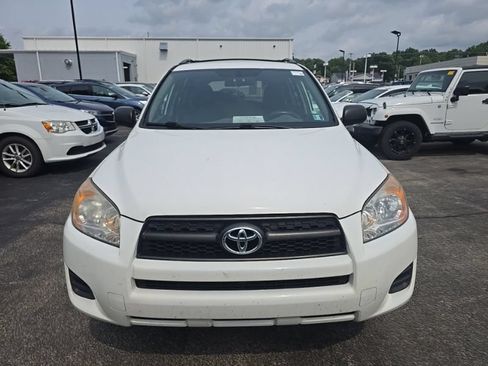 Used 2009 Toyota RAV4 4WD image 2