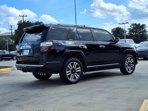 Used 2022 Toyota 4Runner Limited RWD image 5