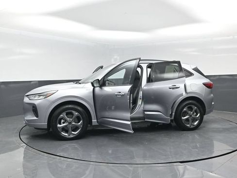 Certified 2024 Ford Escape ST-Line w/ Tech Pack #1 AWD/4WD image 28