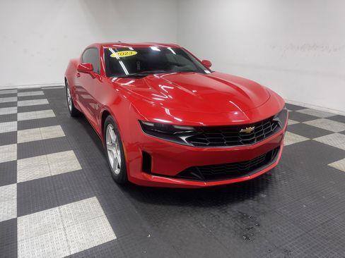 Used 2023 Chevrolet Camaro LT image 6