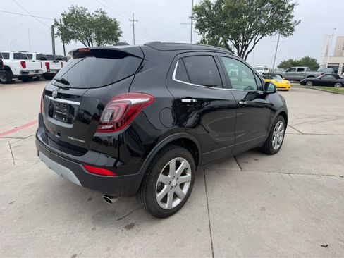 Used 2019 Buick Encore Essence w/ Experience Buick Package FWD image 3