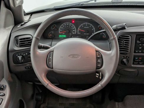 Used 2002 Ford F150 SuperCrew 139 4WD image 26