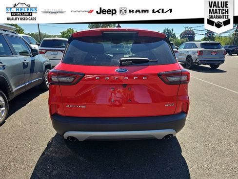 Used 2024 Ford Escape Active AWD/4WD image 5