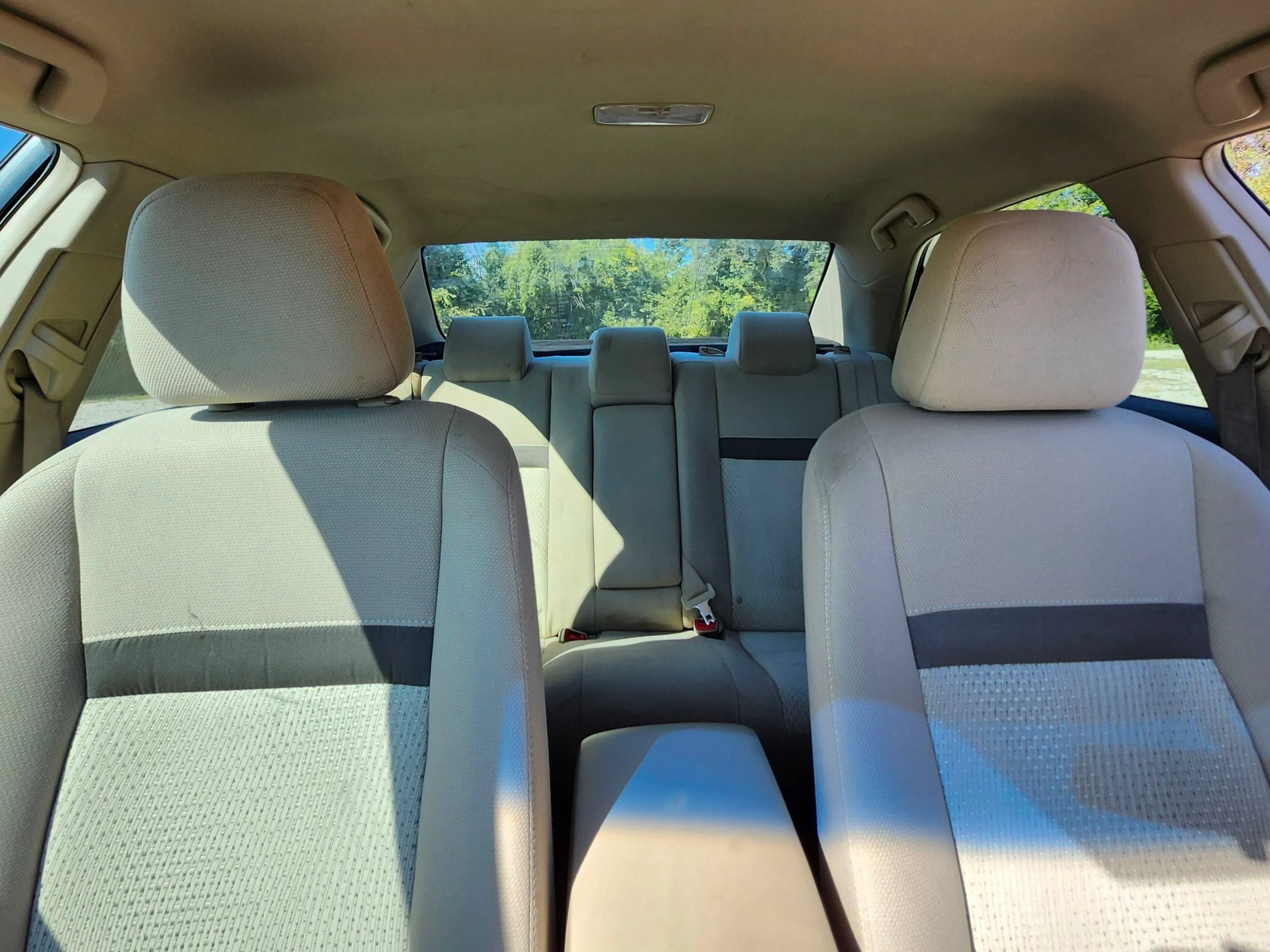 Used 2014 Toyota Camry LE FWD image 18