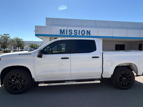 Used 2023 Chevrolet Silverado 1500 Custom w/ LPO, Dark Essentials Package RWD image 3