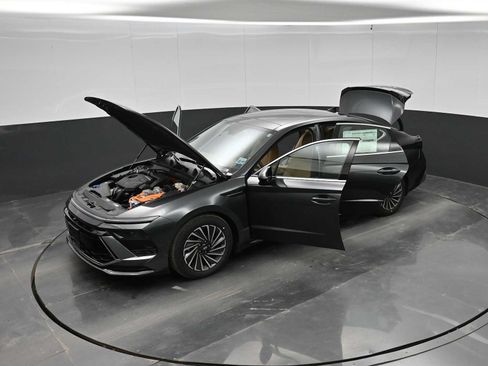 New 2026 Hyundai Sonata Limited FWD image 45
