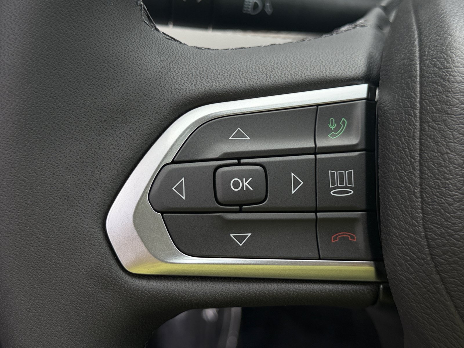 New 2026 Jeep Compass Limited AWD/4WD image 30