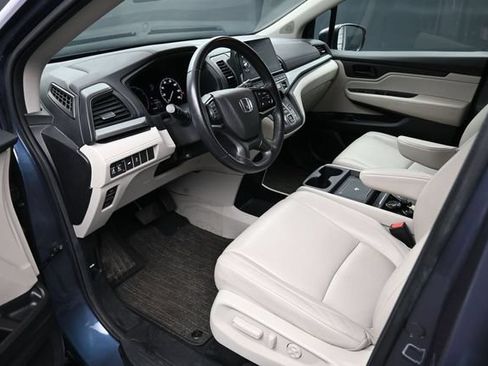 Certified 2025 Honda Odyssey EX-L image 16