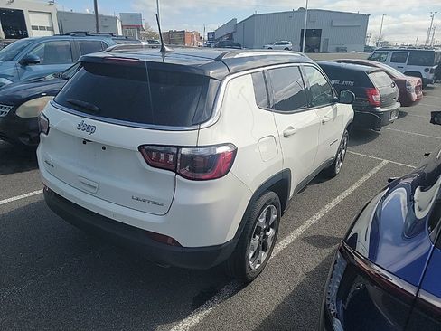 Used 2021 Jeep Compass Limited AWD/4WD image 12