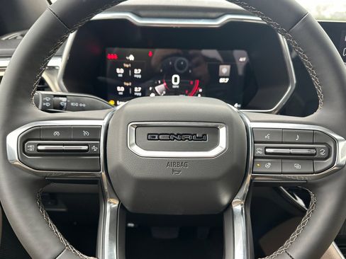 New 2026 GMC Canyon Denali image 24