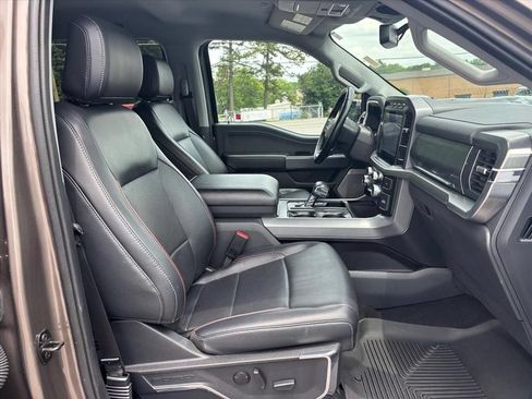 Used 2023 Ford F150 Lariat AWD/4WD image 13