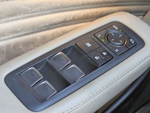 Used 2021 Lexus LS 500 AWD w/ Interior Upgrade Package image 25