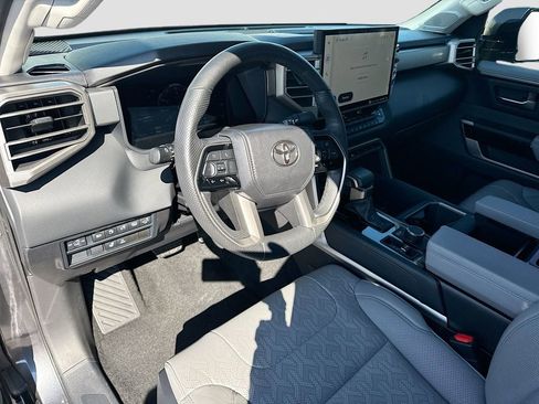 Used 2024 Toyota Tundra Limited image 10