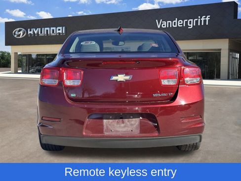 Used 2015 Chevrolet Malibu LT image 11
