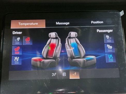 New 2026 Cadillac Vistiq Luxury image 20