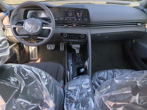 New 2026 Hyundai Elantra Sport FWD image 21